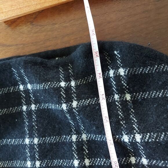 Massimo Dutti Black and White Plaid Poncho - Picture 5 of 6